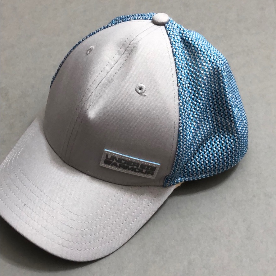 Under Armour Baseball Trucker Hat